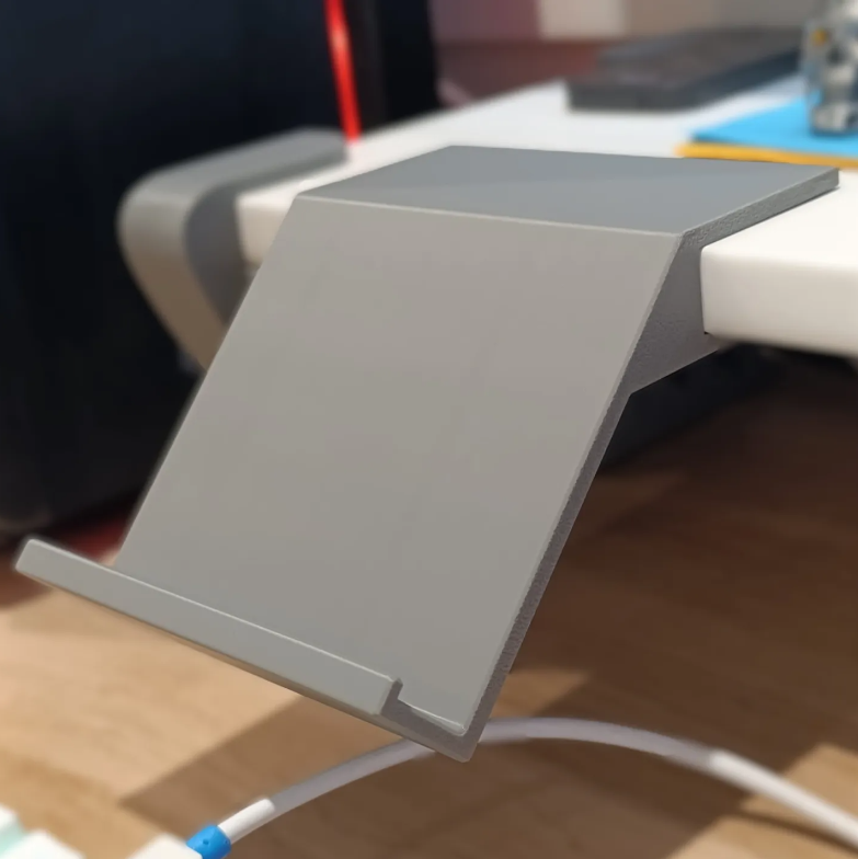 Desk Mounted Phone Stand 2 — 3D printed by Moon Studio 3D
